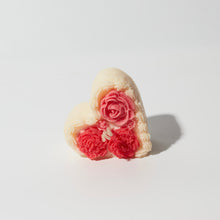 Load image into Gallery viewer, Rose cake
